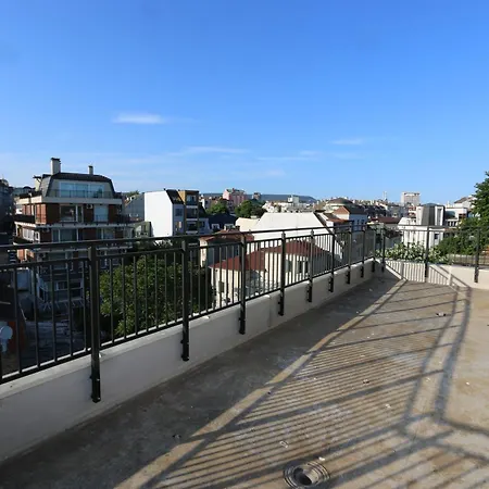 Panoramic Penthouse